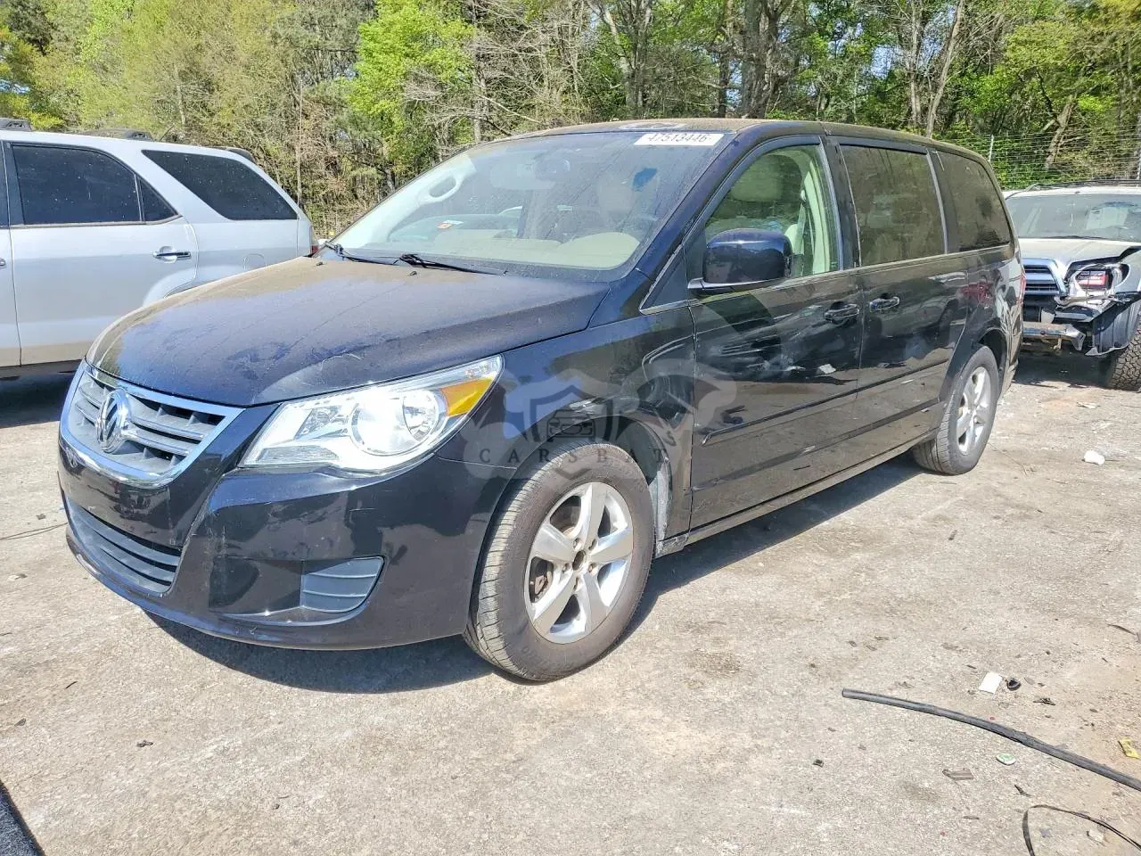 Volkswagen Routan 2010