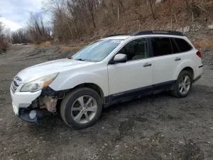Subaru Outback 3.6L 6 2013