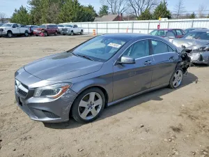 Mercedes-Benz CLA 2.0L 4 2015