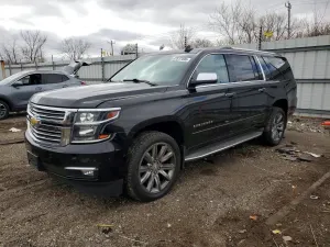 Chevrolet Suburban 5.3L 8 2015