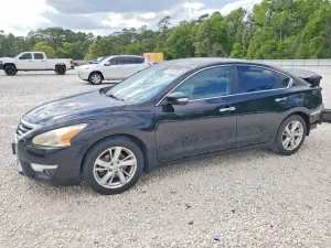 Nissan Altima 2.5L 4 2015