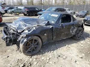Mazda MX-5 (Miata) 2.0L 4 2016