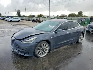 Tesla Model 3 2018