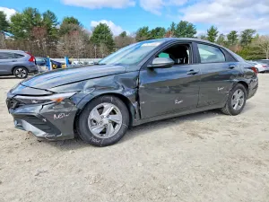 Hyundai Elantra 2.0L 4 2024