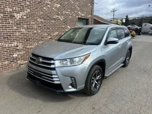 Toyota Highlander 2.7L 4 2017