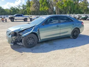 Toyota Camry 2.5L 4 2010