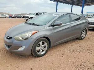 Hyundai Elantra 1.8L 4 2013