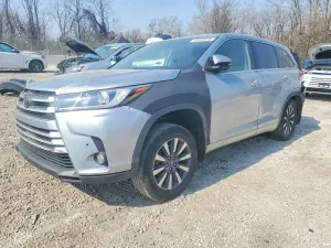 Toyota Highlander 3.5L 6 2018