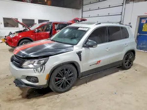 Volkswagen Tiguan 2.0L 4 2012