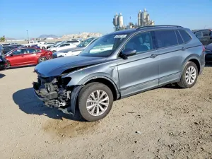 Volkswagen Tiguan 2.0L 4 2020