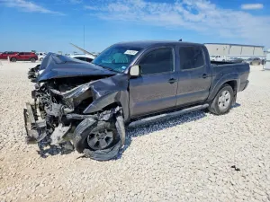 Toyota Tacoma 4.0L 6 2015