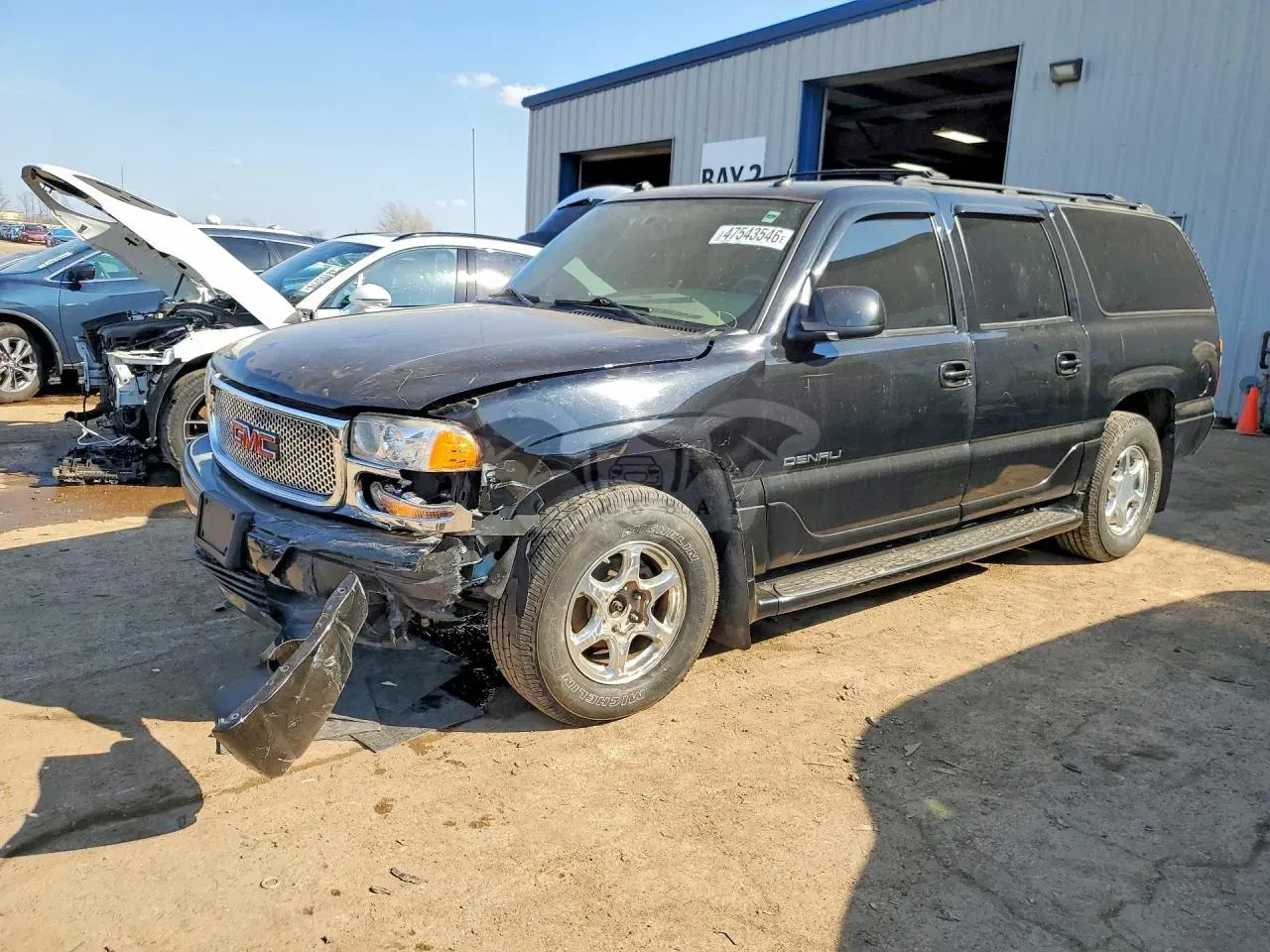GMC Yukon 6.0L 8 2005