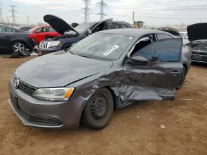 Volkswagen Jetta 2.0L 4 2014