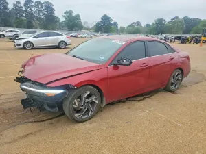 Hyundai Elantra 2.0L 4 2024