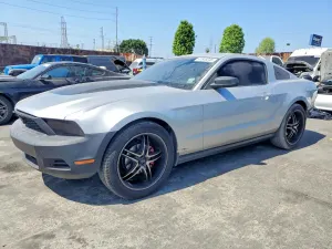 Ford Mustang 4.0L 6 2010