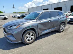 Toyota Highlander 3.5L 6 2020