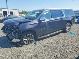 Chevrolet Suburban 5.3L 8 2023