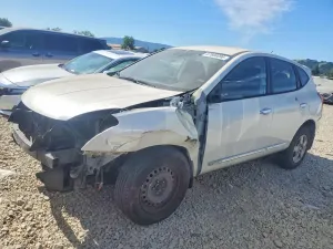 Nissan Rogue 2.5L 4 2013