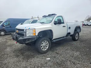 Chevrolet Silverado 1500 6.6L 8 2013