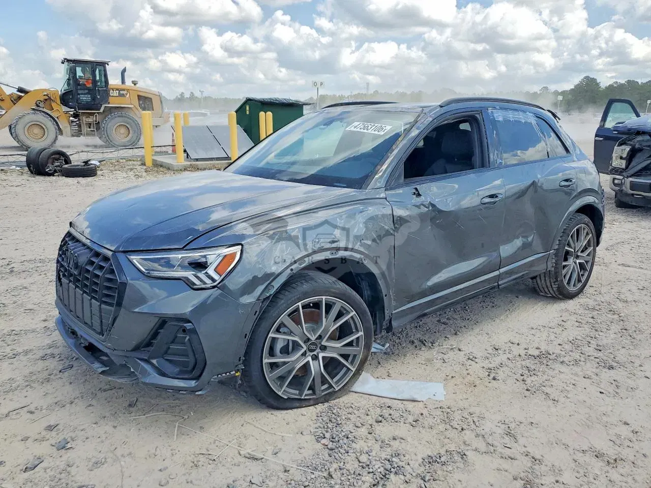 Audi Q3 2.0L 4 2025