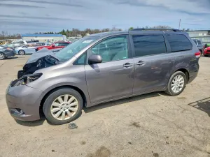 Toyota Sienna 3.5L 6 2014