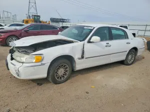 Lincoln Town Car 4.6L 8 2001