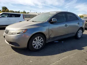 Kia Cerato / Forte / K3 2.0L 4 2011