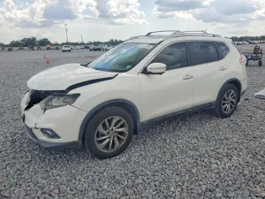Nissan Rogue 2.5L 4 2015