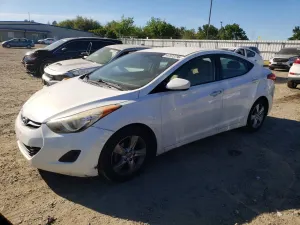 Hyundai Elantra 1.8L 4 2013