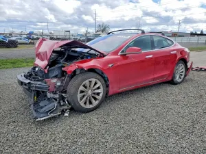 Tesla Model S 2018