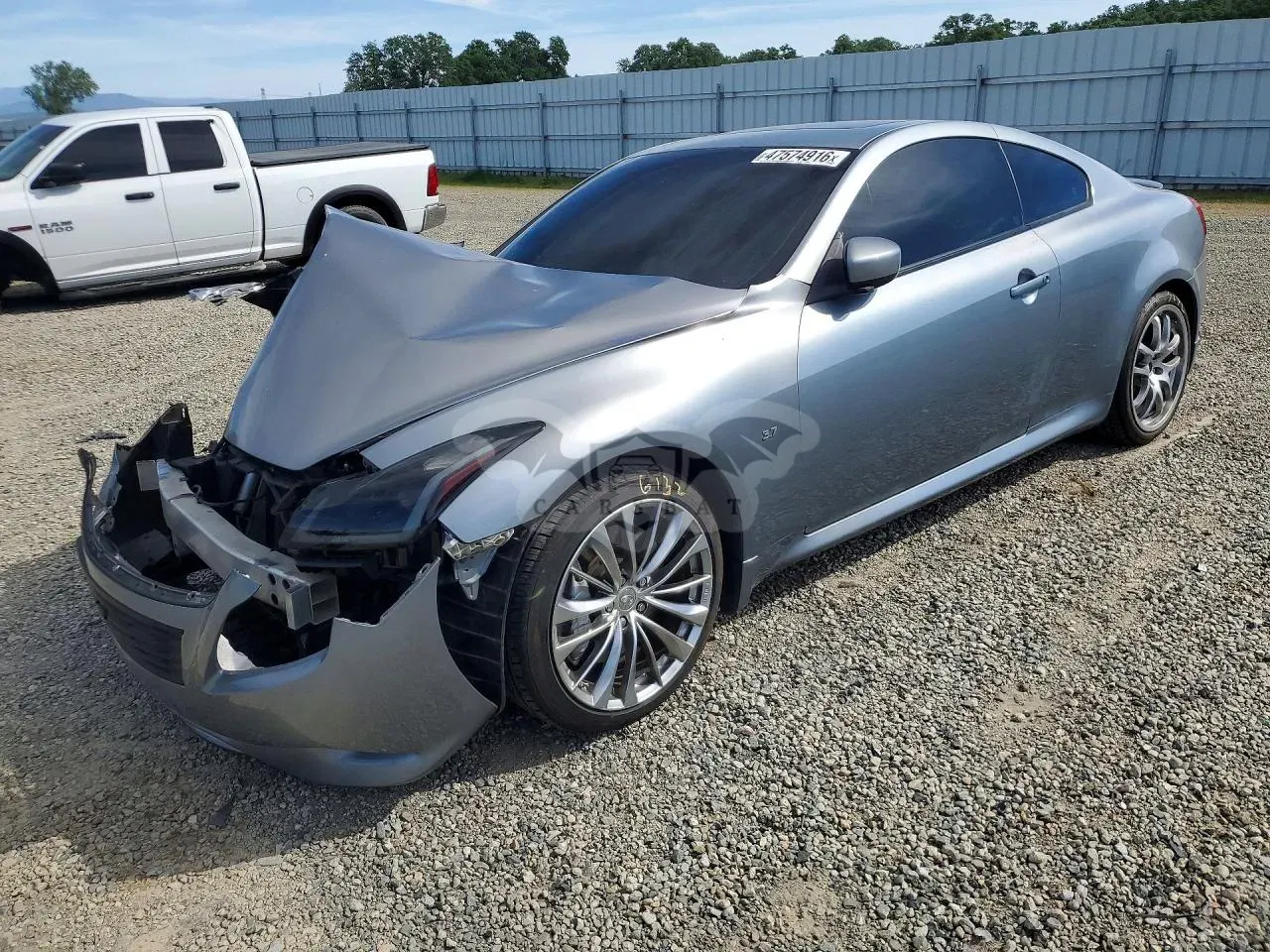 Infiniti Q60 3.7L 6 2015