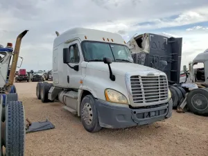Freightliner Cascadia 12.8L 6 2015