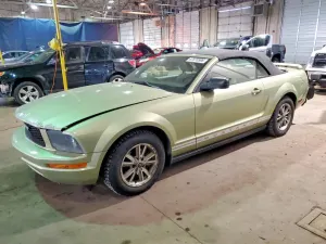 Ford Mustang 4.0L 6 2005