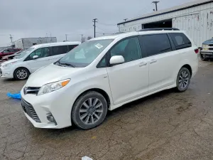 Toyota Sienna 3.5L 6 2020