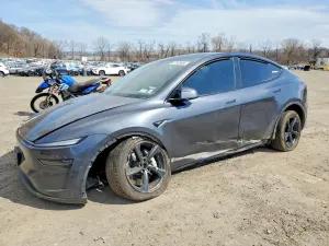Tesla Model Y 2026