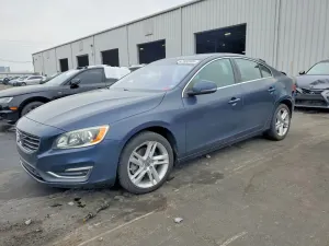 Volvo S60 2.0L 4 2015