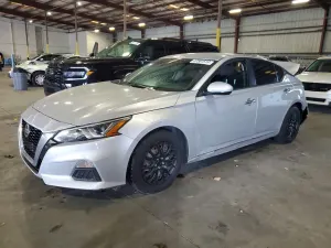 Nissan Altima 2.5L 4 2020