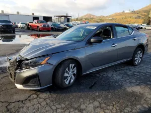 Nissan Altima 2.5L 4 2025