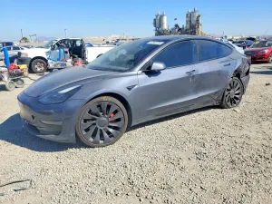 Tesla Model 3 2023