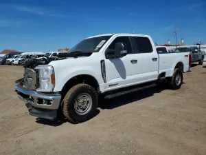 Ford F-250 6.7L 8 2024