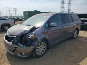 Toyota Sienna 3.5L 6 2017