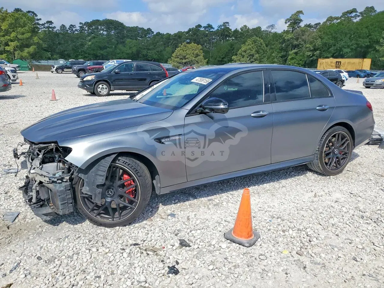 Mercedes-Benz E 4.0L 8 2021