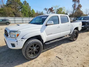 Toyota Tacoma 4.0L 6 2015
