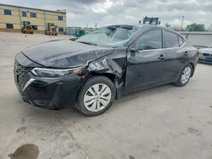 Nissan Sentra 2.0L 4 2025