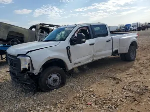 Ford F-350 6.7L 8 2026