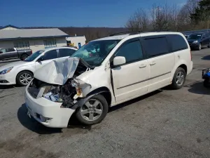 Dodge Grand Caravan (Caravan) 3.8L 6 2010