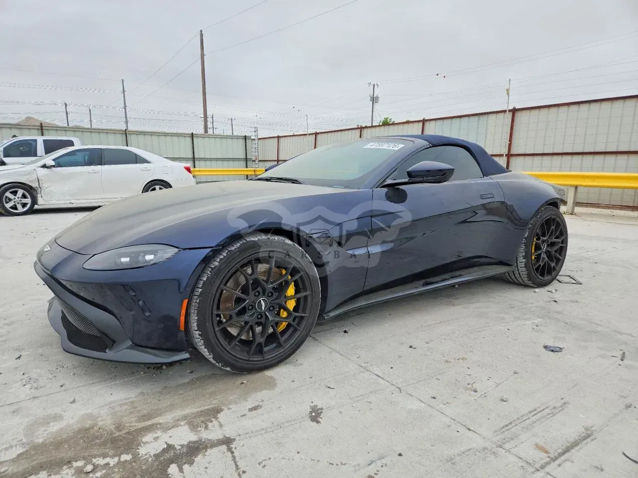 Aston Martin Vantage 4.0L 8 2021
