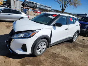Nissan Kicks 1.6L 4 2024