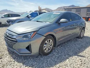 Hyundai Elantra 2.0L 4 2019