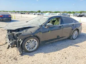 Lexus ES 3.5L 6 2015